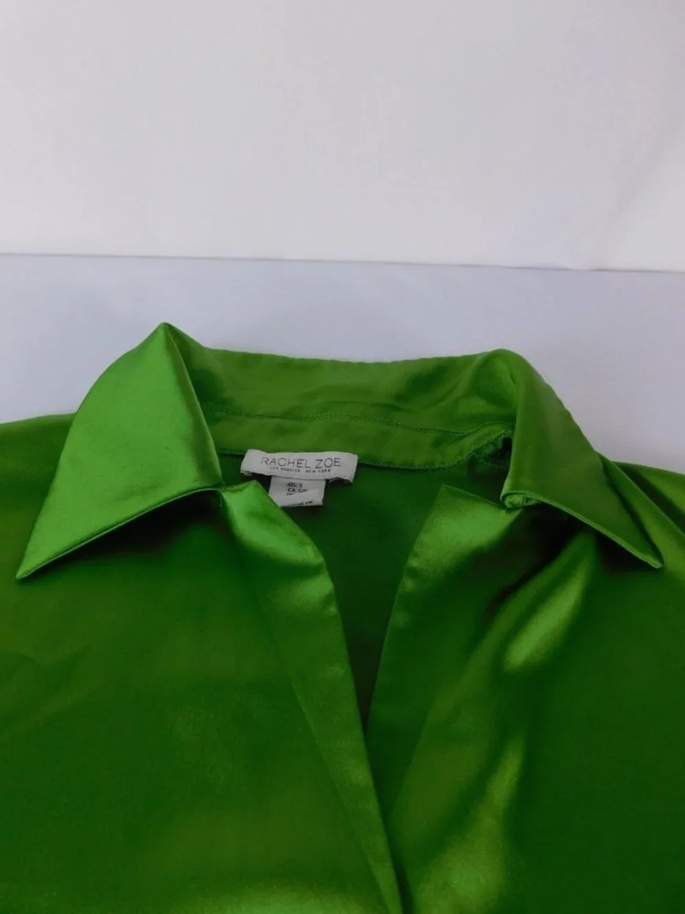 Rachel Zoe Blouse Womens Small Green Satin Collared Sleeveless Button Front